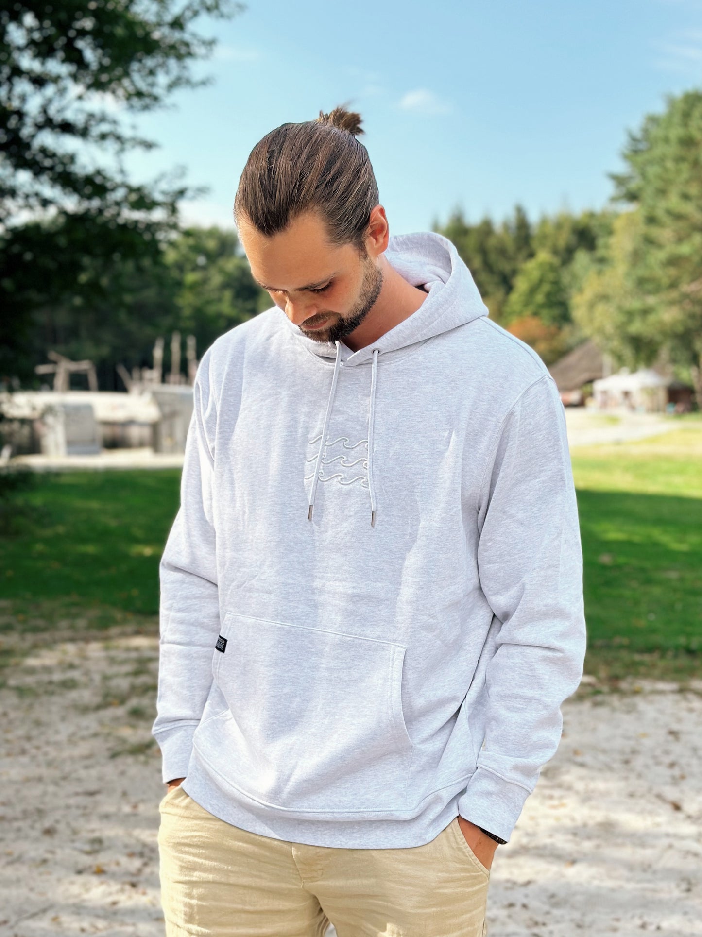 Hoodie 'Wellen' - Hellgrau