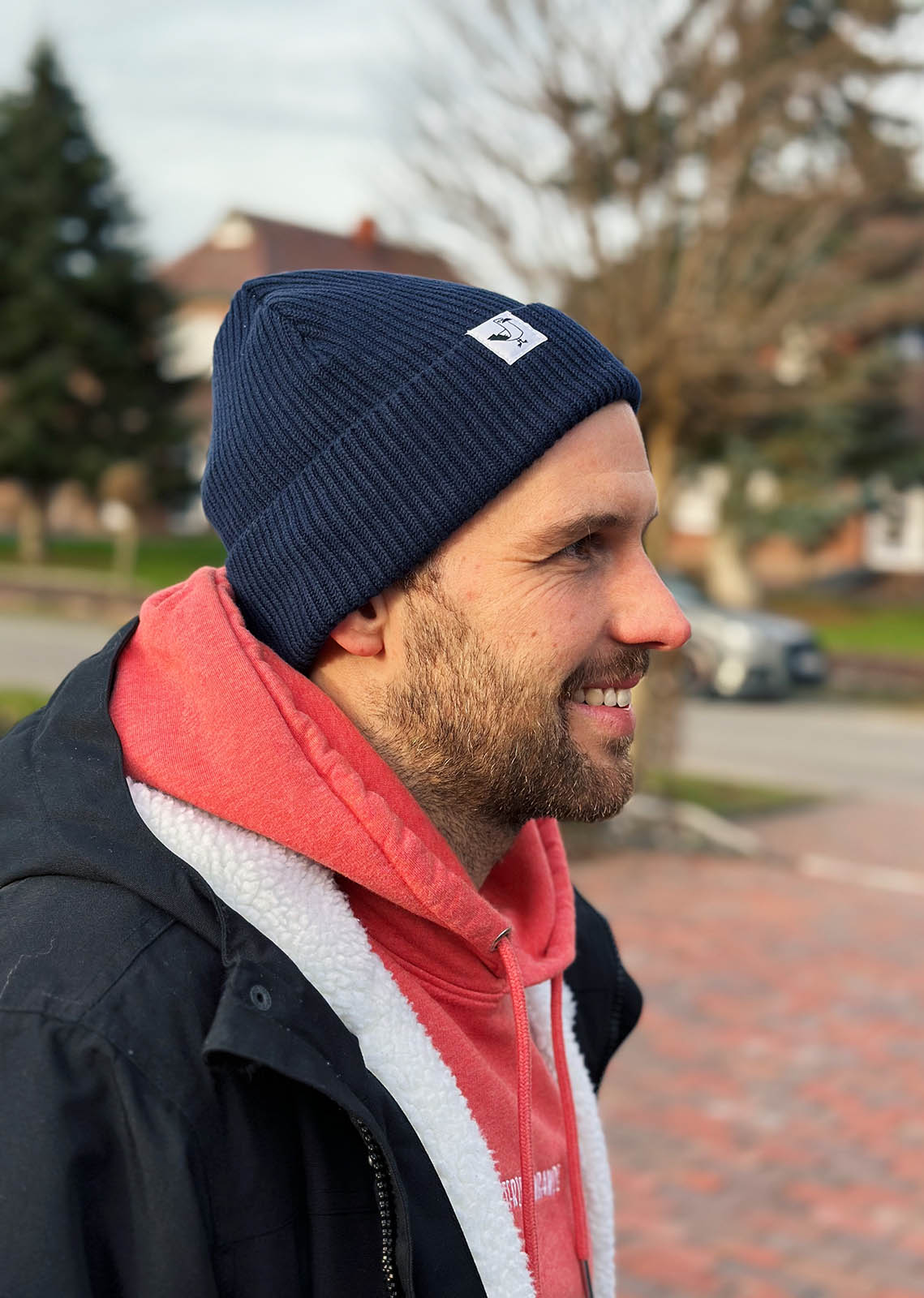 Ostfriesenbande Fischermütze / Beanie in dunkelblau mit Möwe